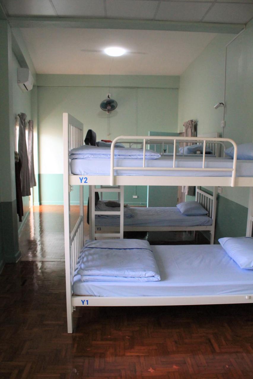 Sook Hostel (Adults Only) Chiang Mai Extérieur photo